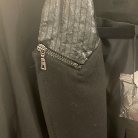 Addition Elle mixed media black blazer Size: 18 - Picture 6 of 9